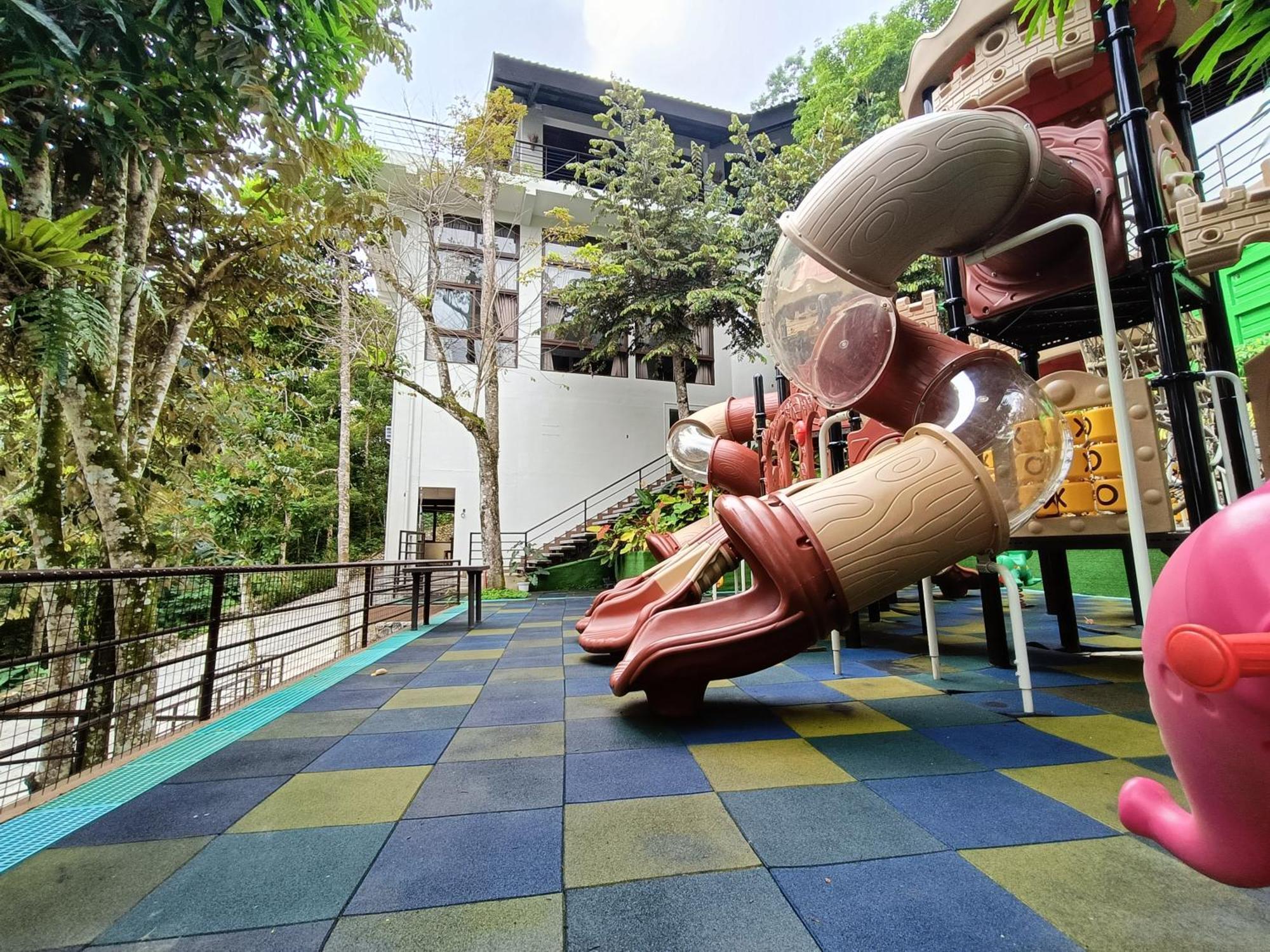 Mist Mountain Resort Powered By Cocotel Cebu Stadt Exterior foto